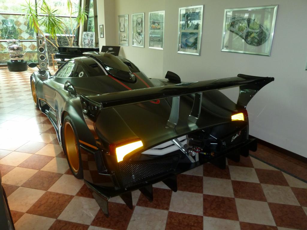 802 - Pagani