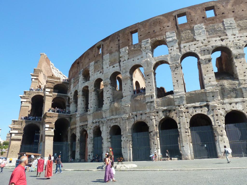 103 - Day16 Rome Colliseum