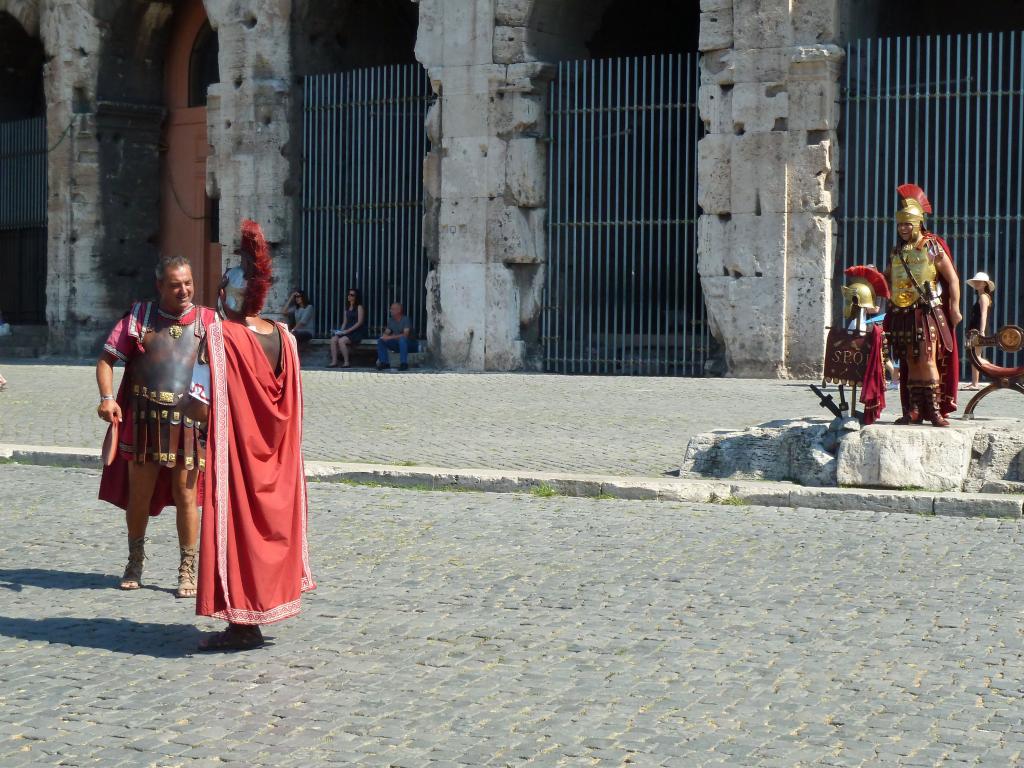 104 - Day16 Rome Colliseum