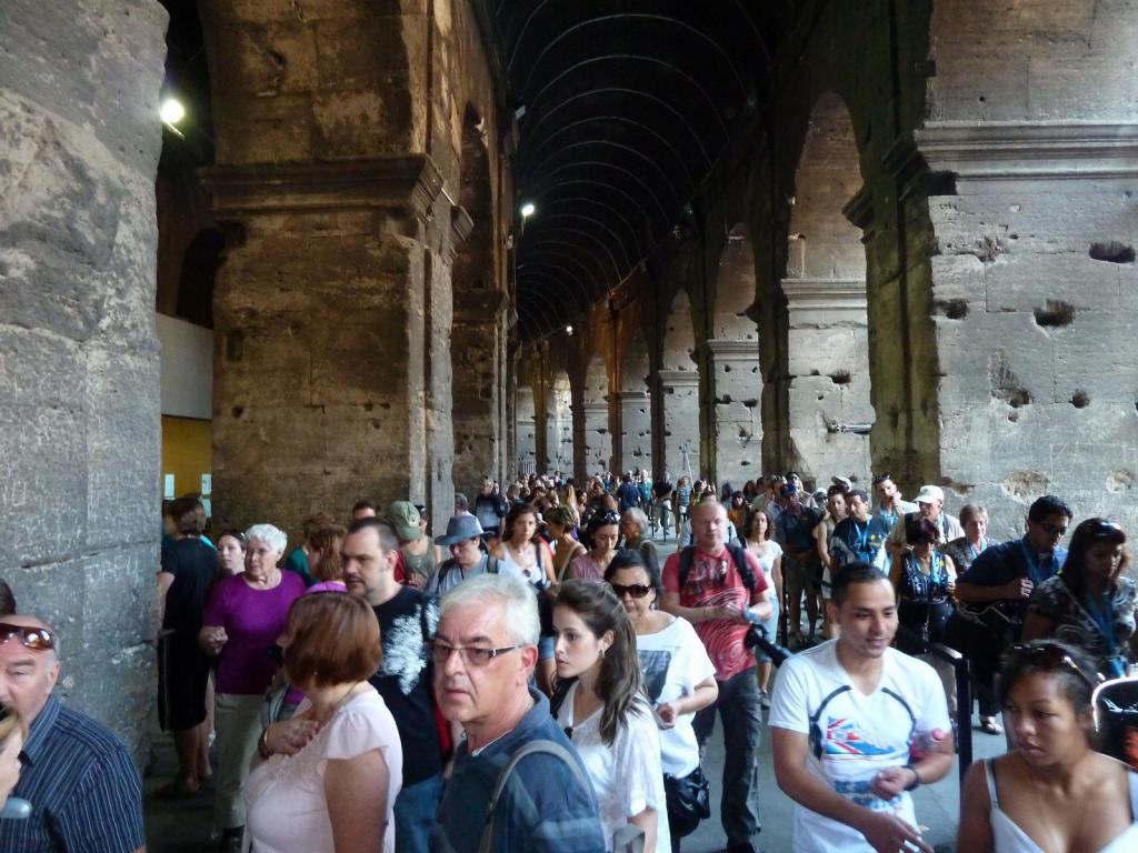 105 - Day16 Rome Colliseum