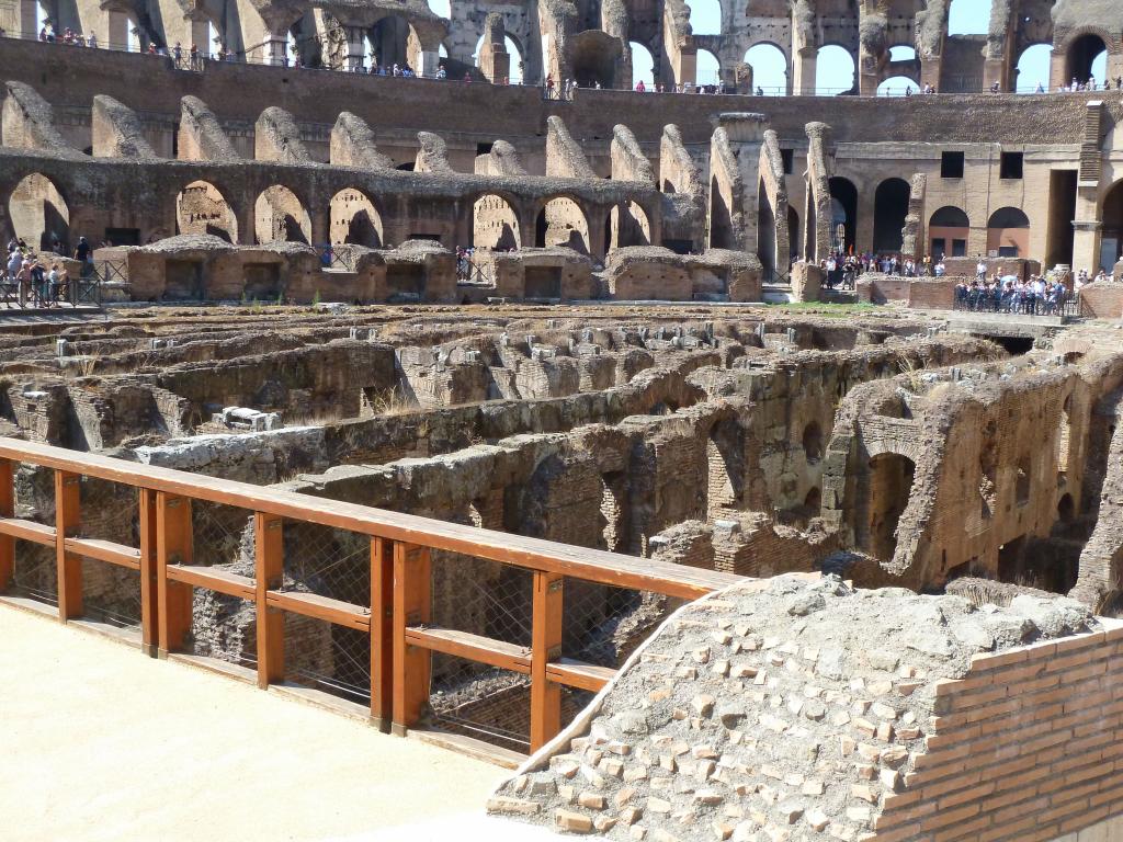 112 - Day16 Rome Colliseum