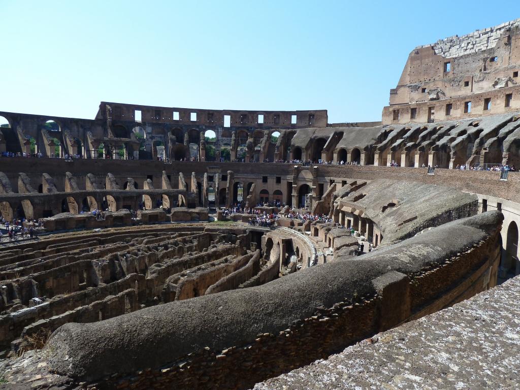 131 - Day16 Rome Colliseum