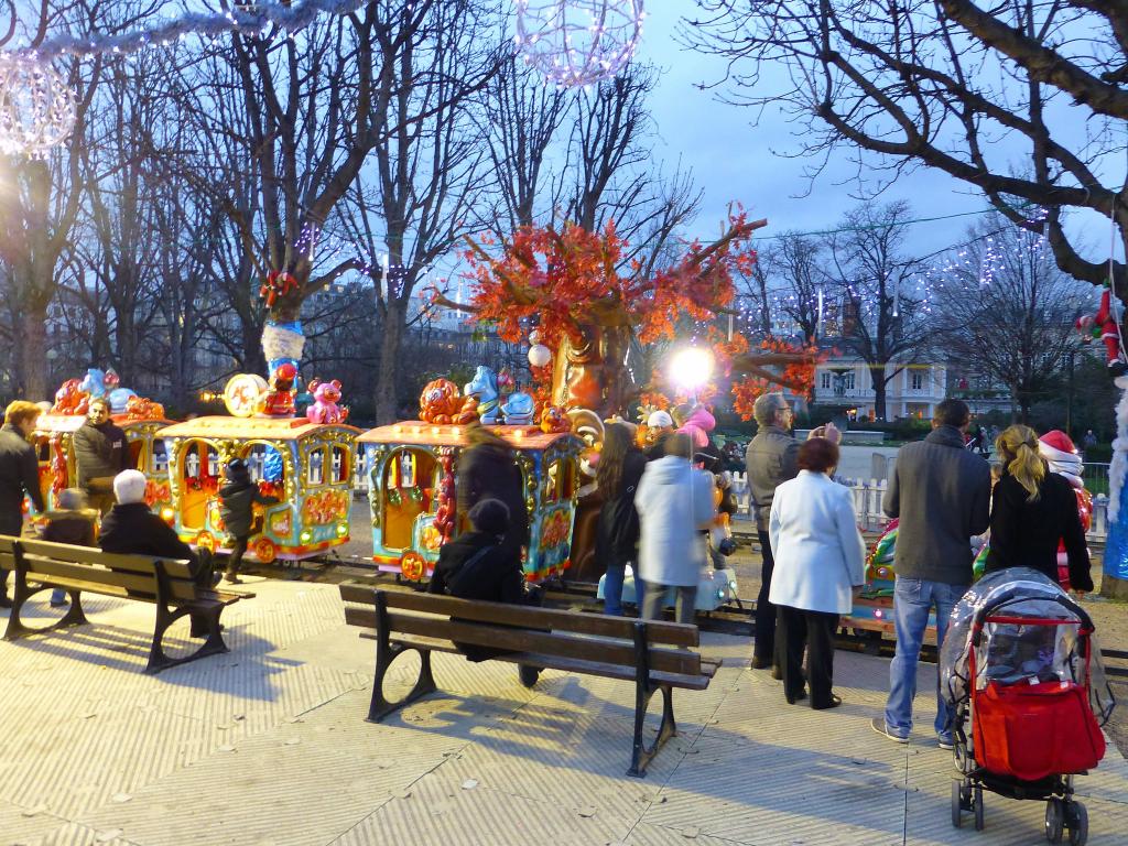 174 - 20121226 Paris Champs Elysees