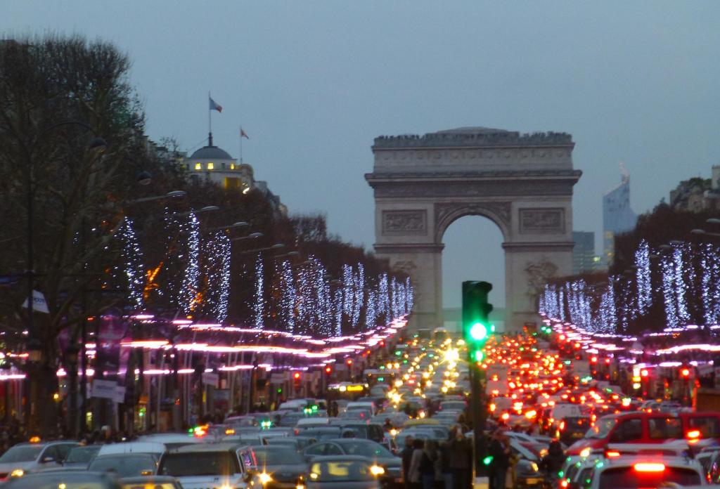 177 - 20121226 Paris Champs Elysees