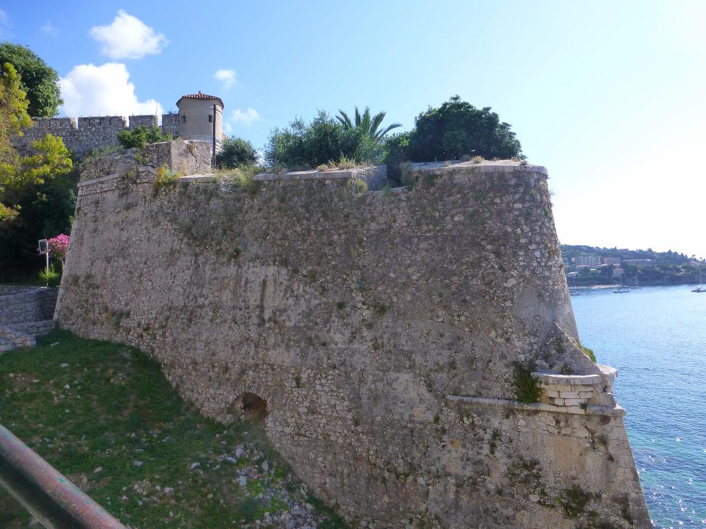 2414 - 20130622 Cassis