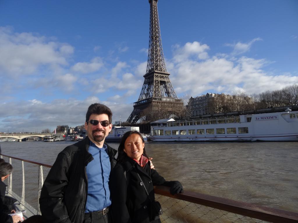 646 - Bateau Mouche Champs Elysees