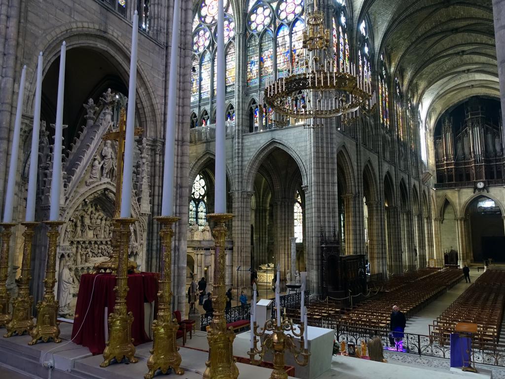 452 - 20150104 St Denis Cathedral