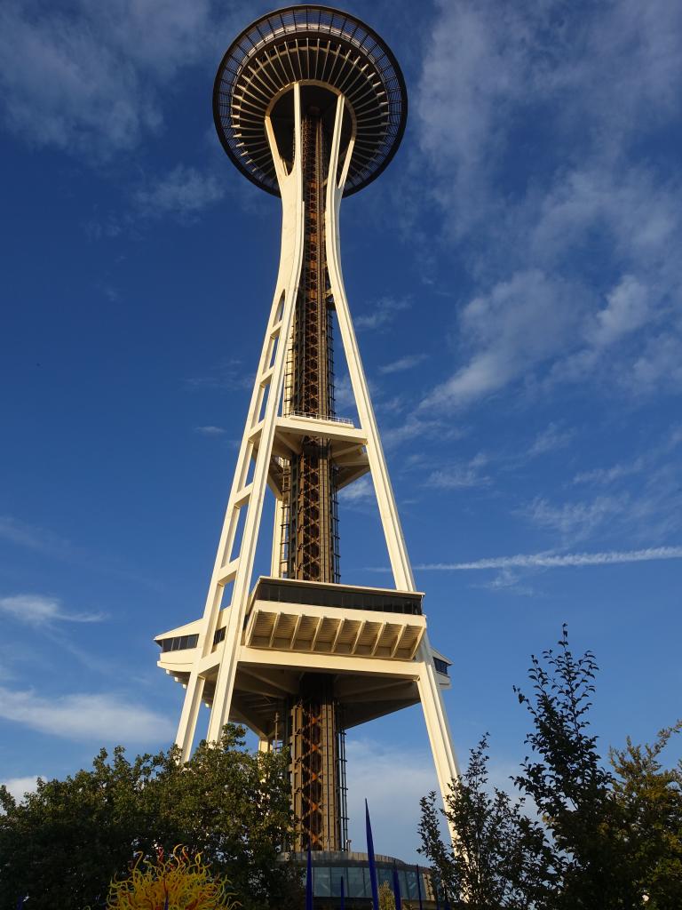 202 - World Fair Museums Space Needle