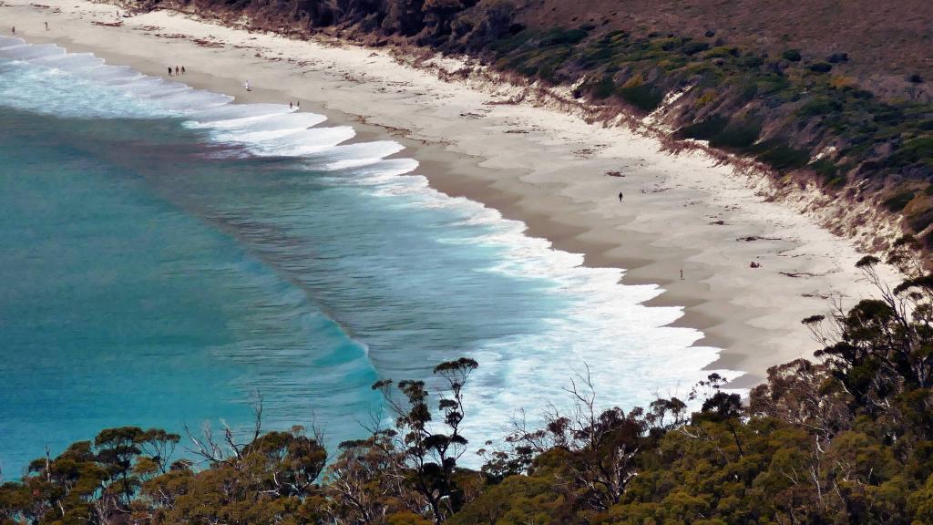 123 - 20170121 Wineglass Bay-Launceston