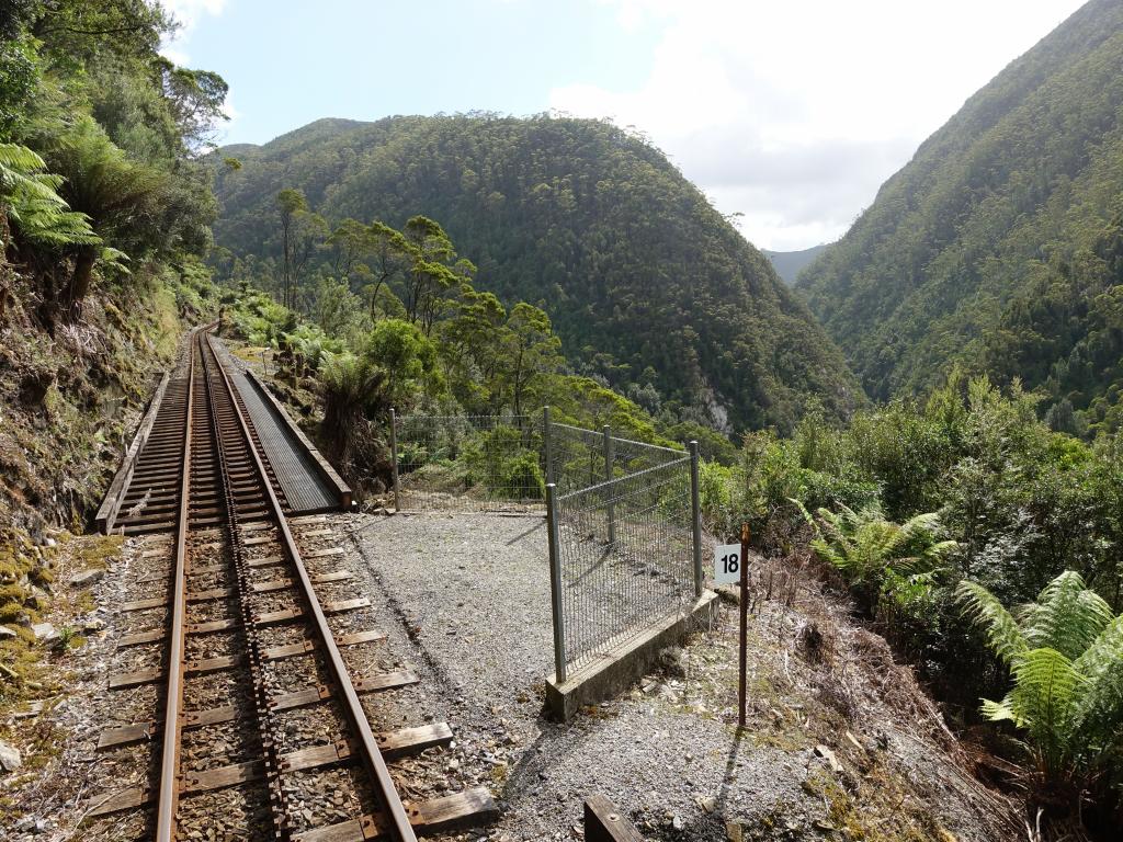 165 - 20170125 Queenstown-Back