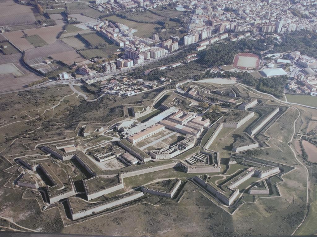 104 - 20180925 Day02 Figueres