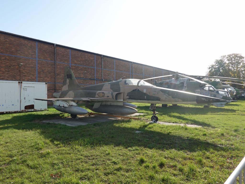 3464 - 20191013 Prague Military Aviation Museum