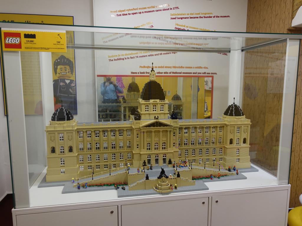 4420 - 20191014 Praque Lego Museum