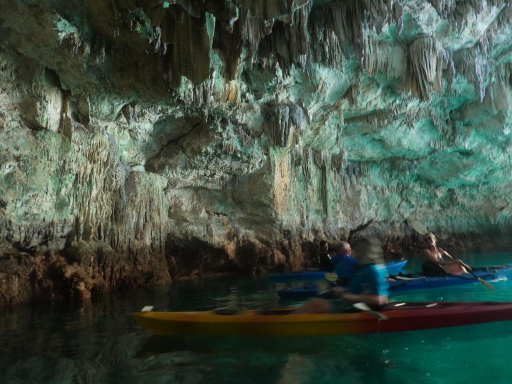 172 - 20191107 Palau Sams Tour Kayak