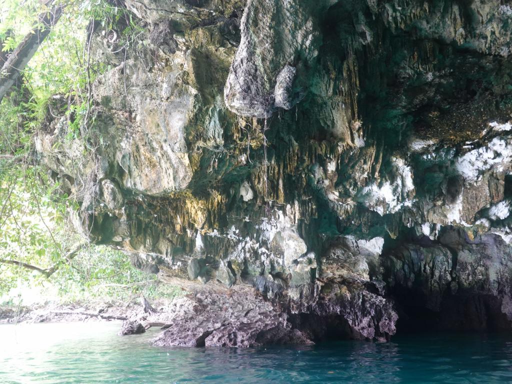 181 - 20191107 Palau Sams Tour Kayak