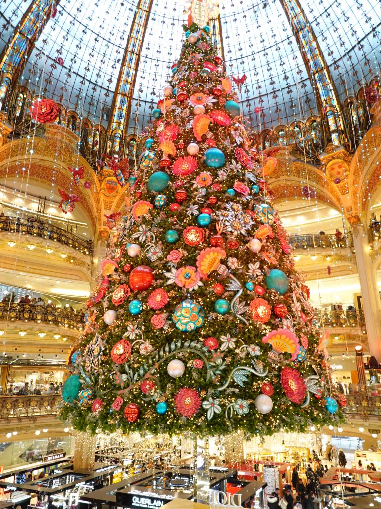 269 - 20191228 Paris Xmas