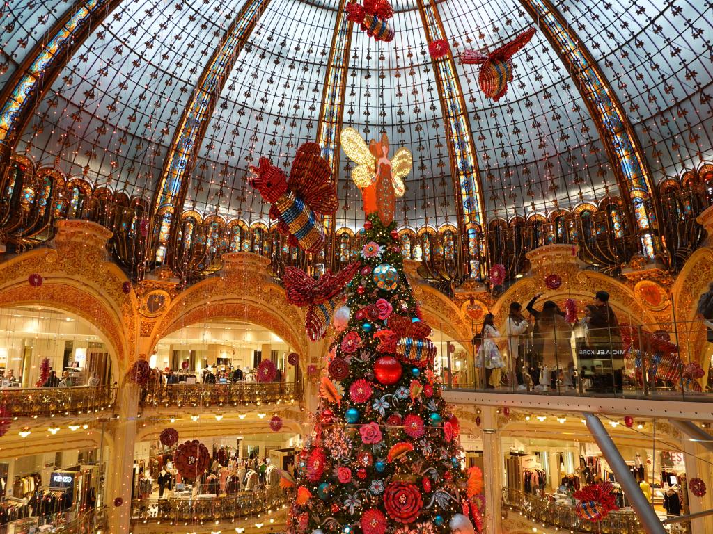 272 - 20191228 Paris Xmas