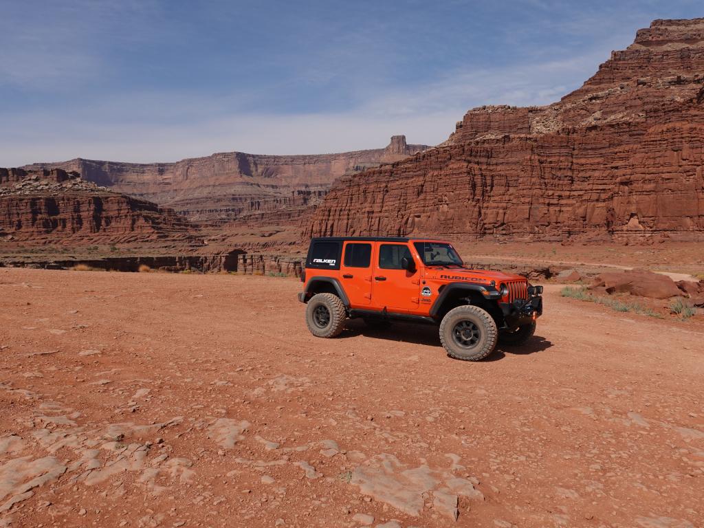 5152 - 20200926 Moab Canyonlands Jeep