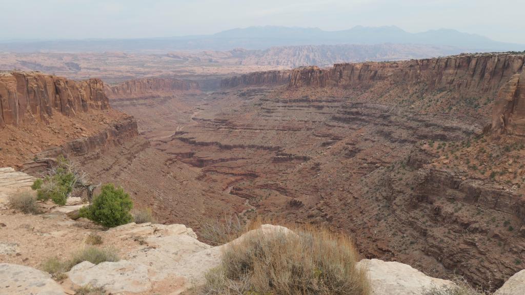 5197 - 20200926 Moab Canyonlands Jeep