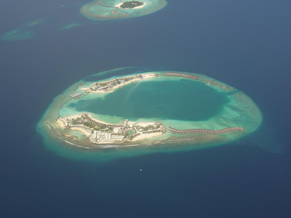 206 - Maldives