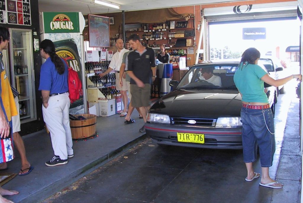 drive through bottle shop, an Australian specialty :)