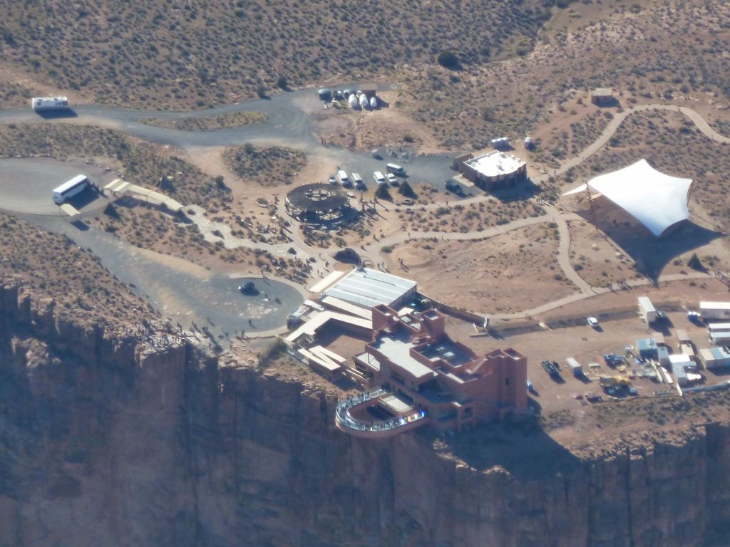 walk over the grand canyon cliff