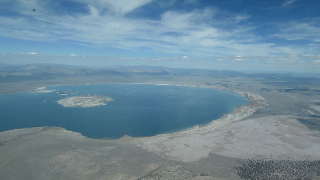 flew towards mono lake to pick up altitude