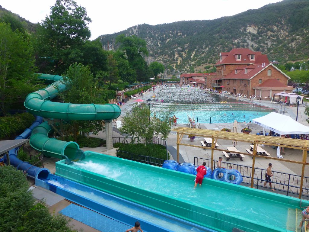 They had a huge naturally heated pool right next to the hotel