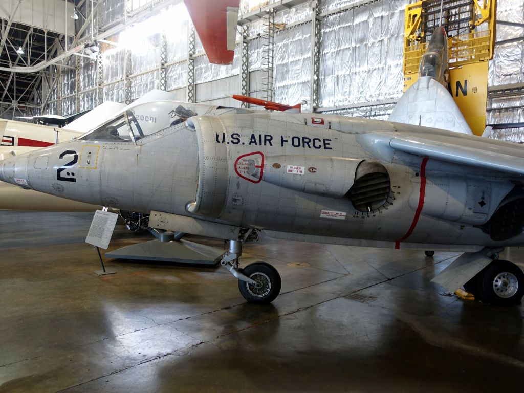 XV-6A Kestrel, VTOL prototype before the Harrier