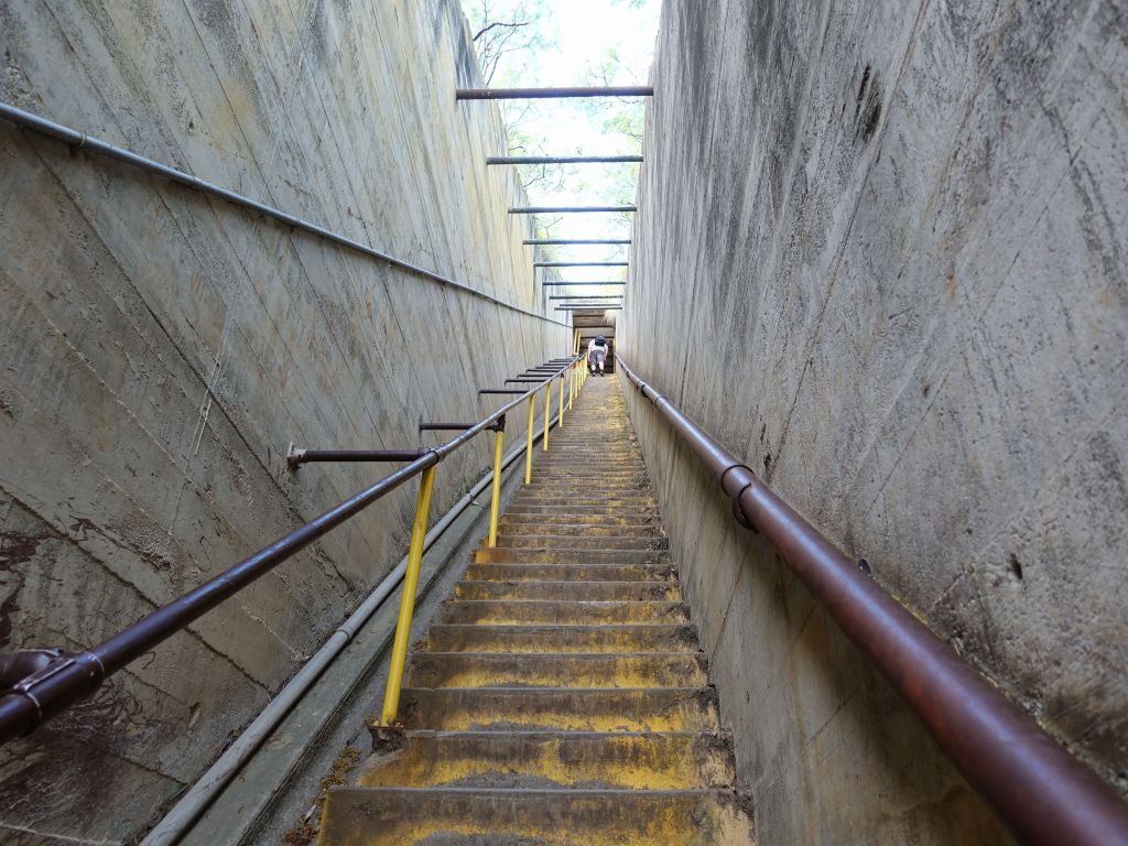 the top had stairs to where the artillery used to be