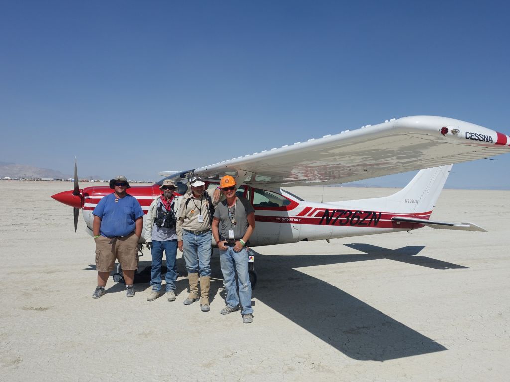 The airport volunteers nicely helped to tow and secure the plane, and gave us a ride