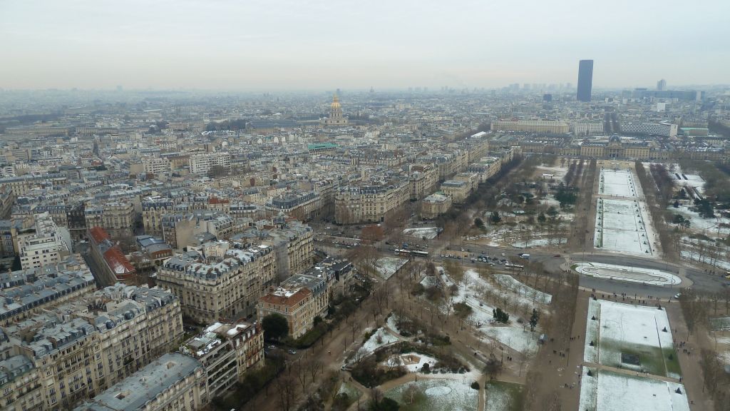 Snowy Paris