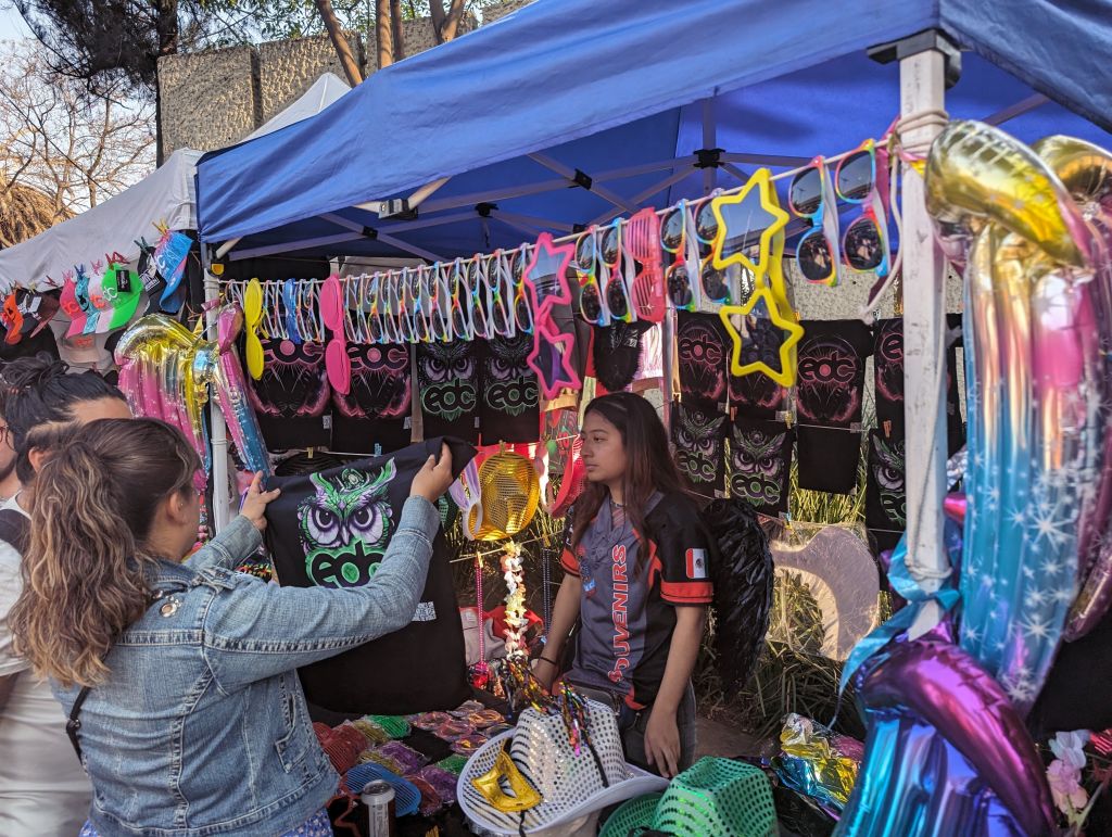 outside the venue was filled with unofficial vendors