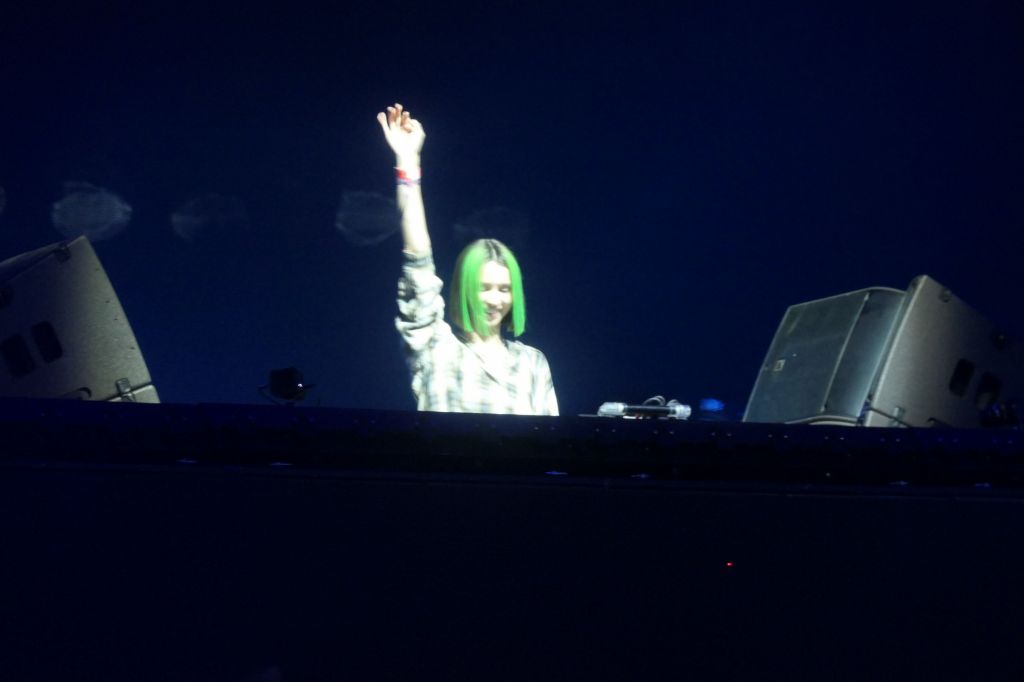 then, more techno with Miss Monique