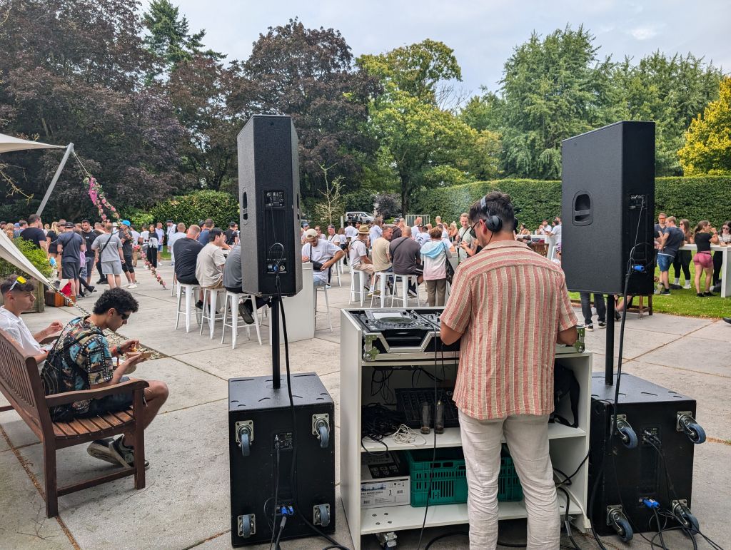 and a DJ for music during lunch, sweet!
