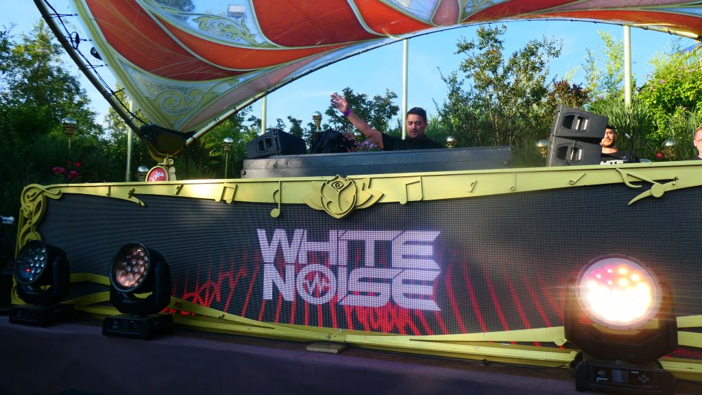 Whitenoise