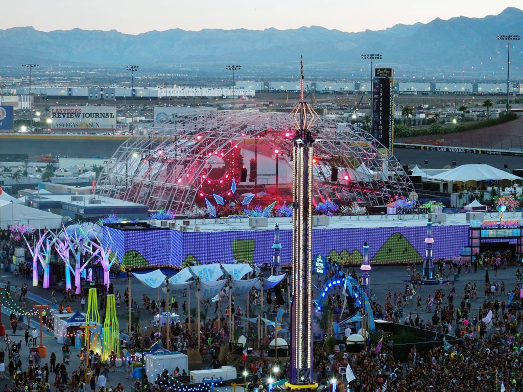 Quantum Valley, much much nicer this year with pixel forest in the foreground