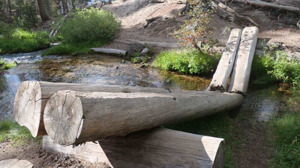 another bridge damaged by snow