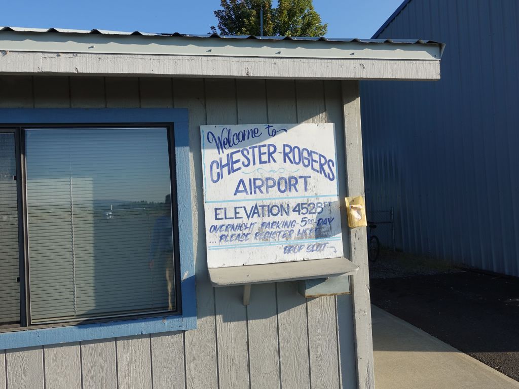 and finally landed at Chester/Rogers airport, from where we had a rental car waiting, and we drove back up (1h) to Lassen