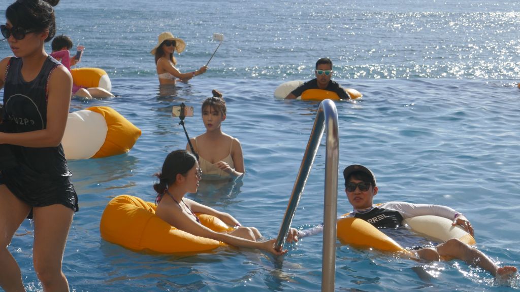 yeah, bring your phone and selfie stick to the infinity pool, makes sense...