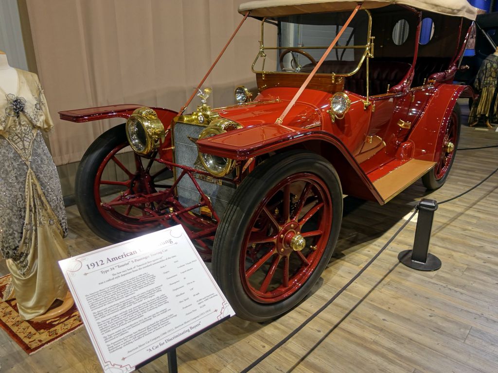 this car looks like it was designed to have a mean face, back in 1912