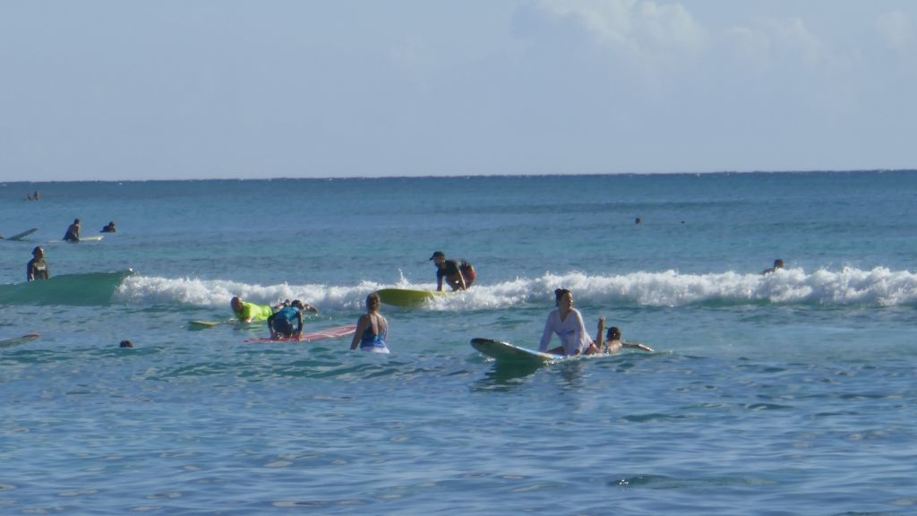 I tried to surf a bit, but there were barely any waves, so I only got the chance to go up once