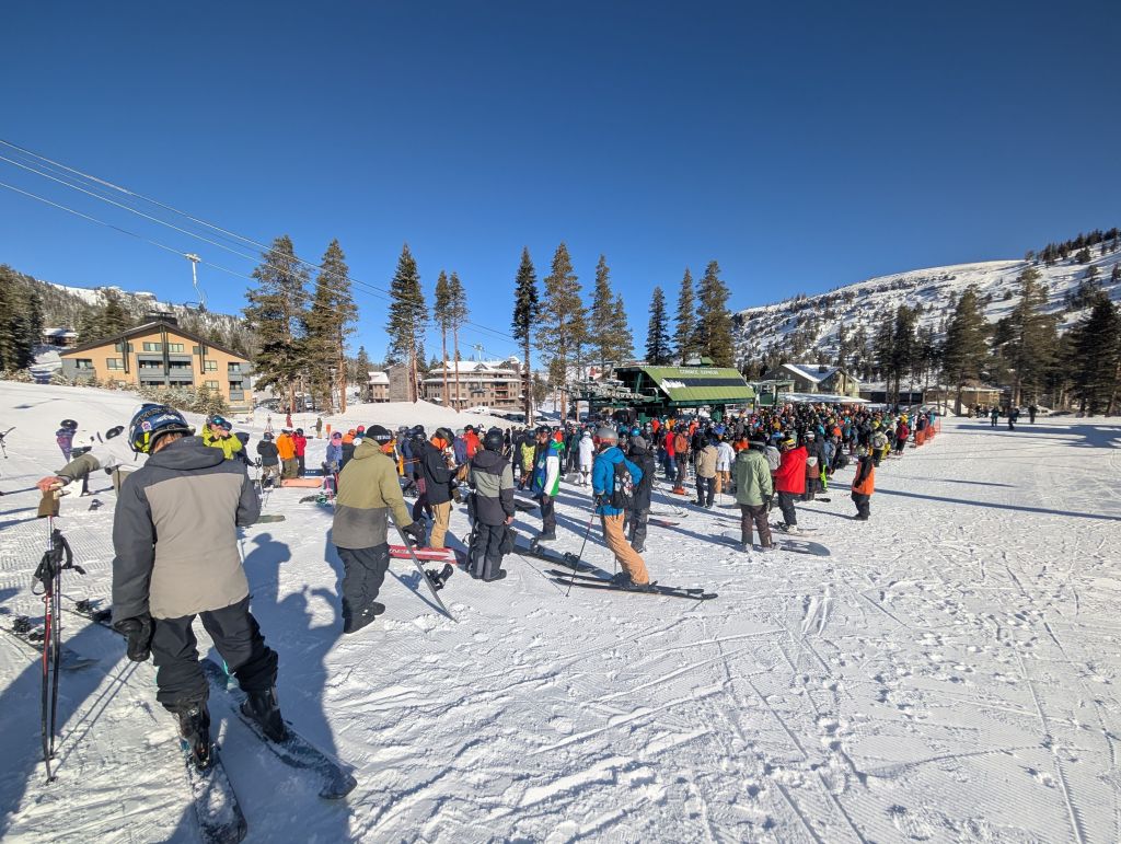 long line for turns out, not a lot of pow ;)