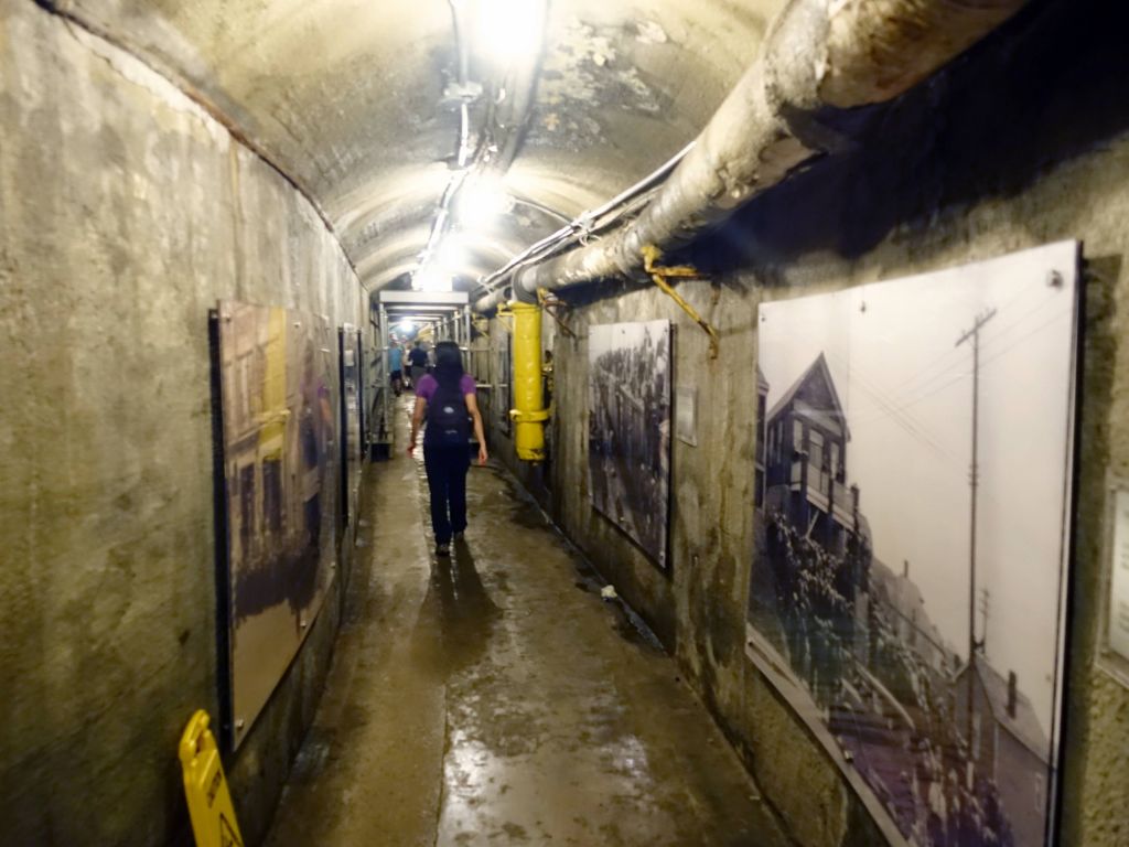 there is a tunnel going under the street to the annex