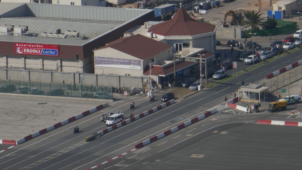 cars released right after the plane landing