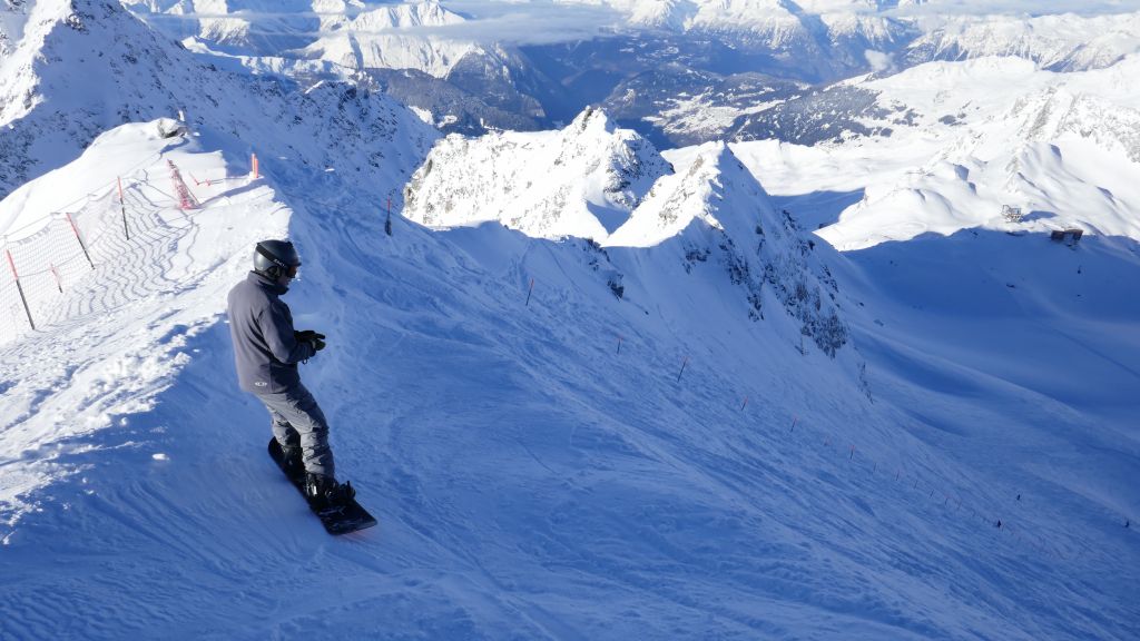 I sent Arturo first to see how far down he'd slide uncontrollably, but the snow was great, so he didn't :)