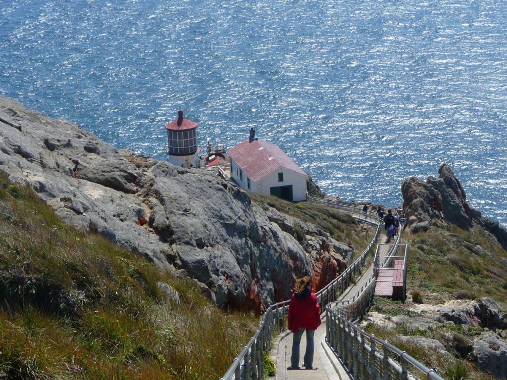 the lighthouse is way down to be below the fog/haze layer when possible