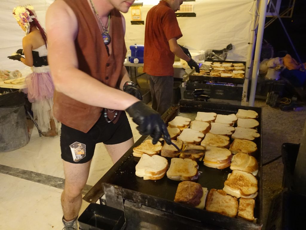 lots of grilled cheese, a playa favourite