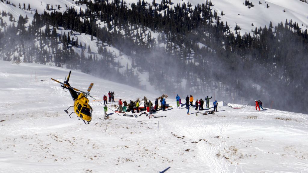 while we were hiking up, some lucky folks got heli rides