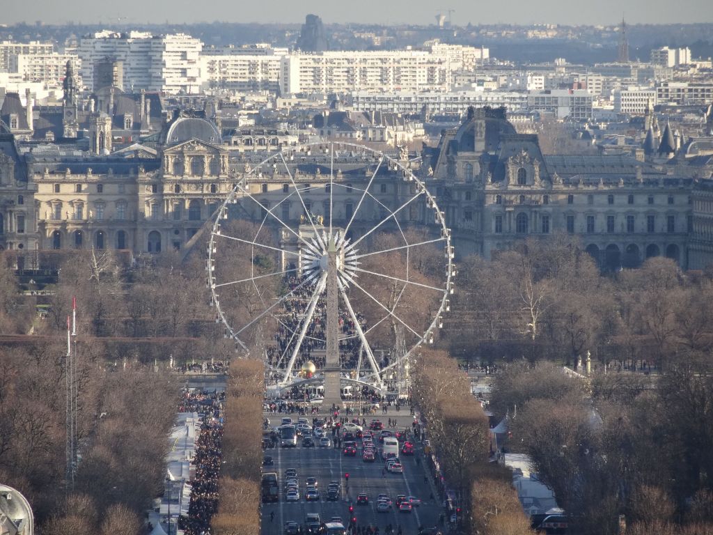 winters are cold, but have cleaner and clearer air, that's a win for pictures